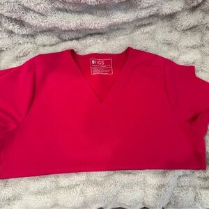 FIGS two pocket scrub.